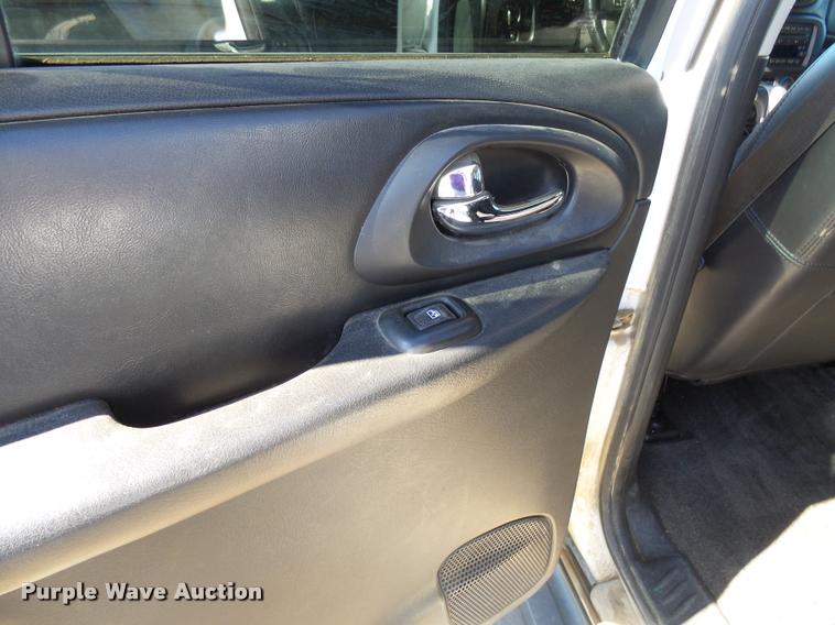 image for item AL9088 2005 Chevrolet TrailBlazer LT SUV