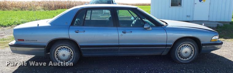 image for item AL9090 1991 Buick Park Avenue