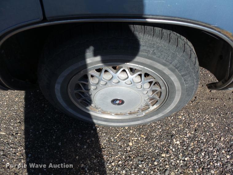 image for item AL9090 1991 Buick Park Avenue