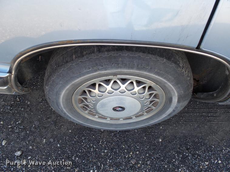 image for item AL9090 1991 Buick Park Avenue