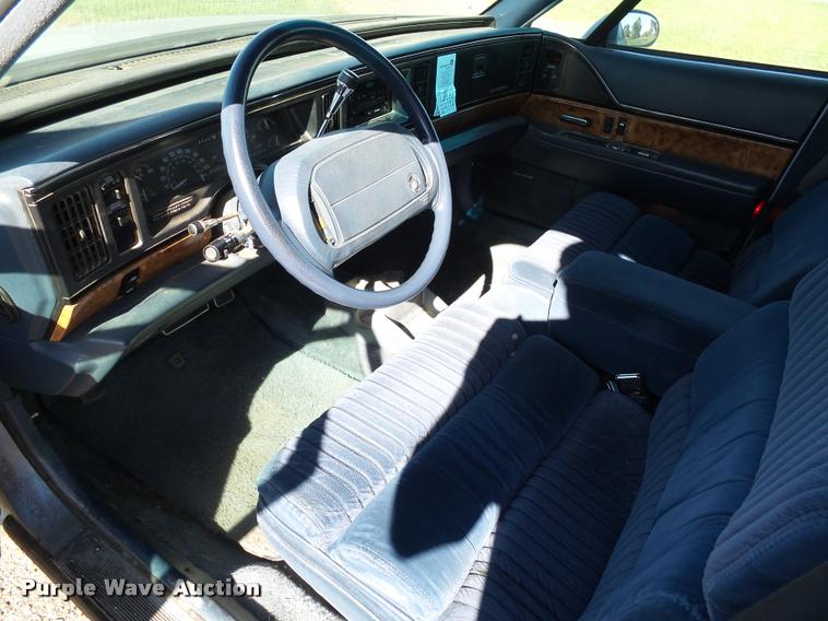 image for item AL9090 1991 Buick Park Avenue