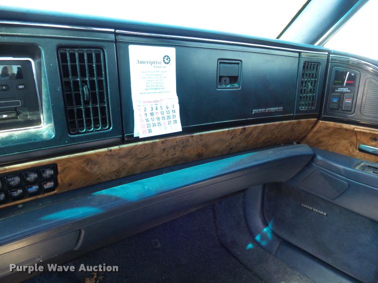 image for item AL9090 1991 Buick Park Avenue