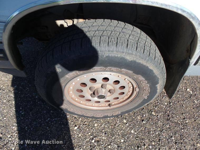 image for item AL9091 1993 Chevrolet S10 Blazer LT SUV