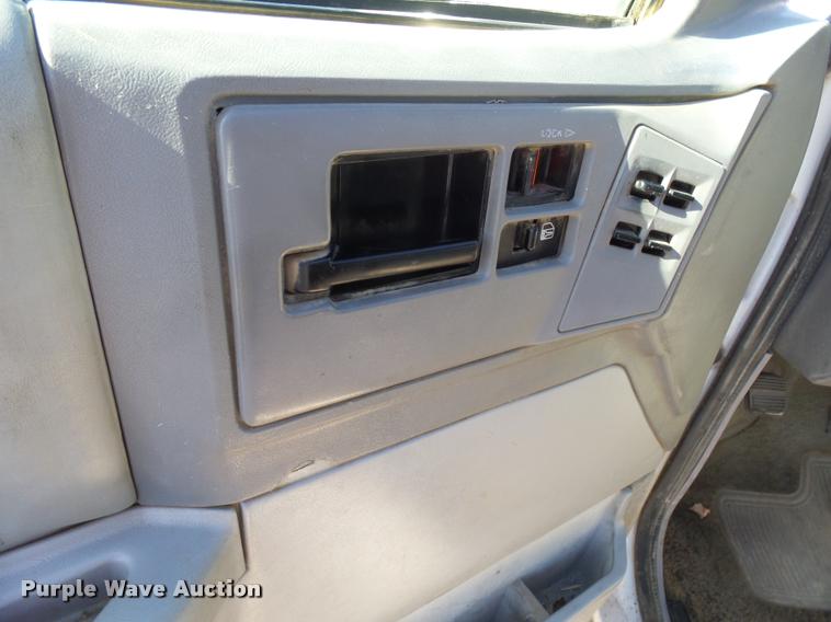 image for item AL9091 1993 Chevrolet S10 Blazer LT SUV