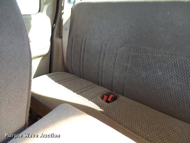 image for item AL9092 1997 Ford F150 SuperCab pickup truck