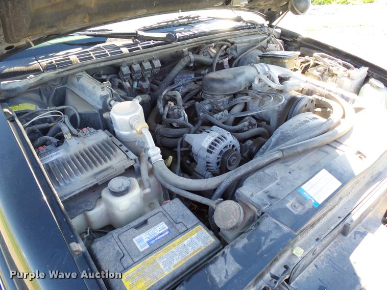 image for item AL9095 1996 Chevrolet S10 Ext. Cab pickup truck