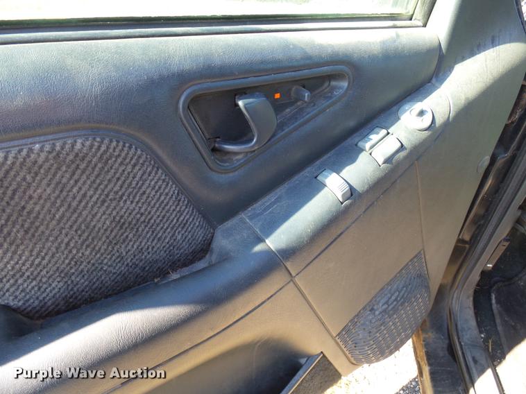 image for item AL9095 1996 Chevrolet S10 Ext. Cab pickup truck