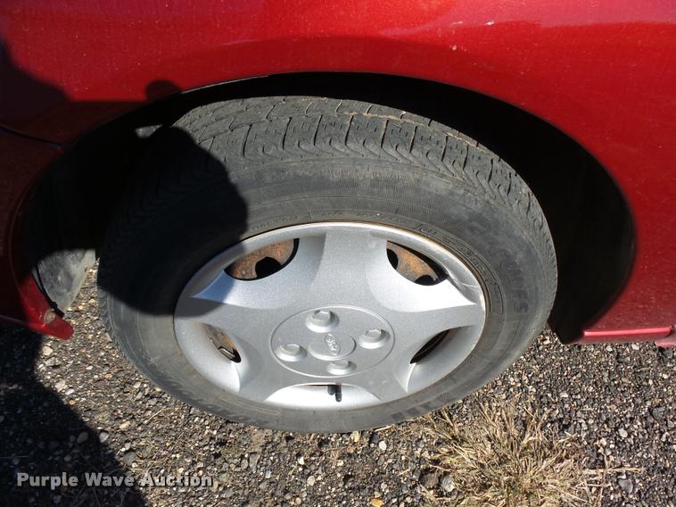 image for item AL9096 2001 Ford Focus