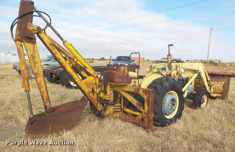 image for item AP9611 Ford 450 backhoe