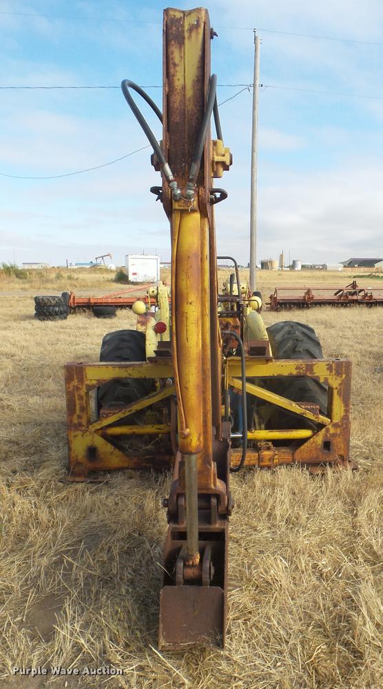 image for item AP9611 Ford 450 backhoe