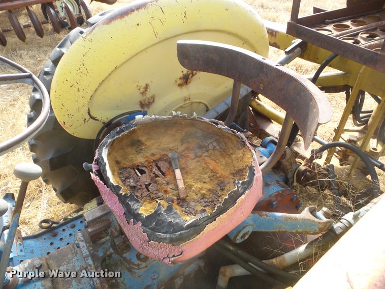 image for item AP9611 Ford 450 backhoe