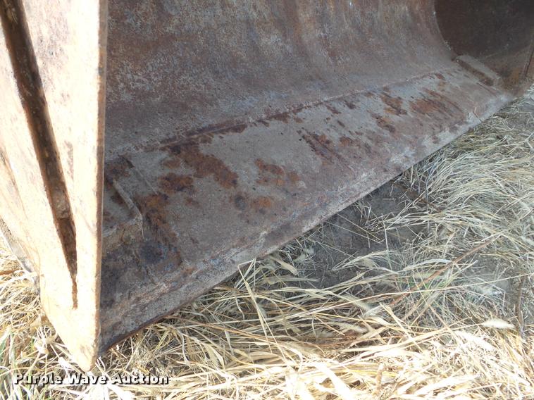 image for item AP9611 Ford 450 backhoe