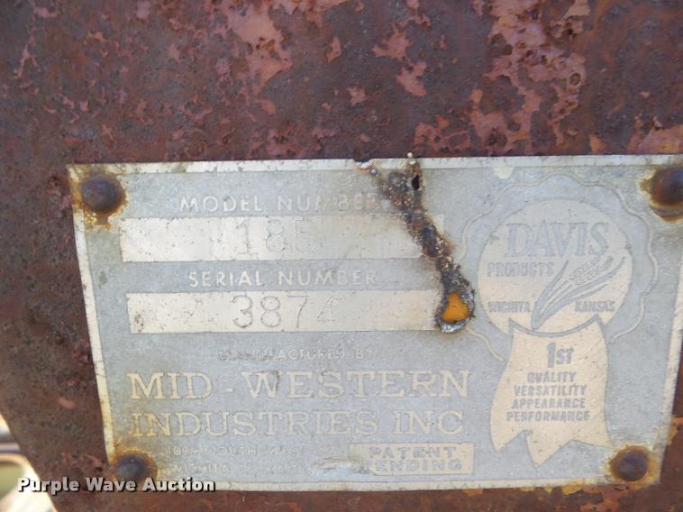 image for item AP9611 Ford 450 backhoe