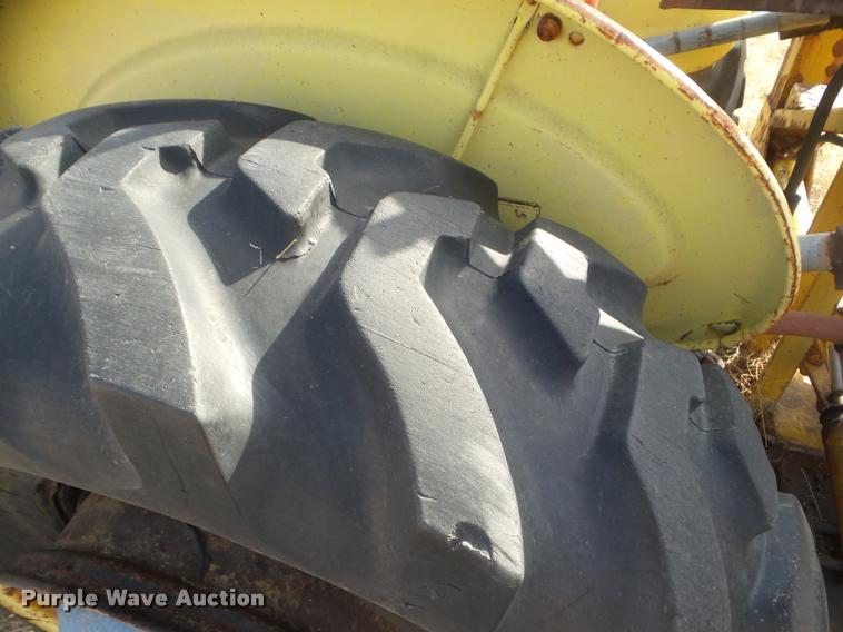 image for item AP9611 Ford 450 backhoe