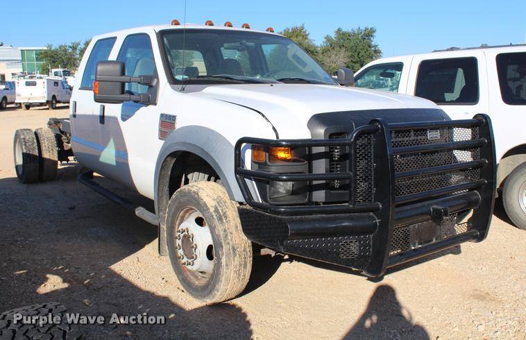 image for item AQ9524 2008 Ford F550 Crew Cab truck cab and chassis