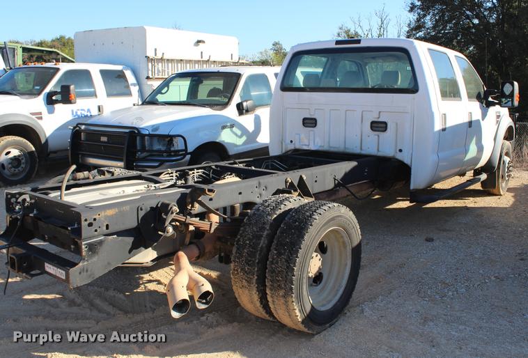 image for item AQ9524 2008 Ford F550 Crew Cab truck cab and chassis