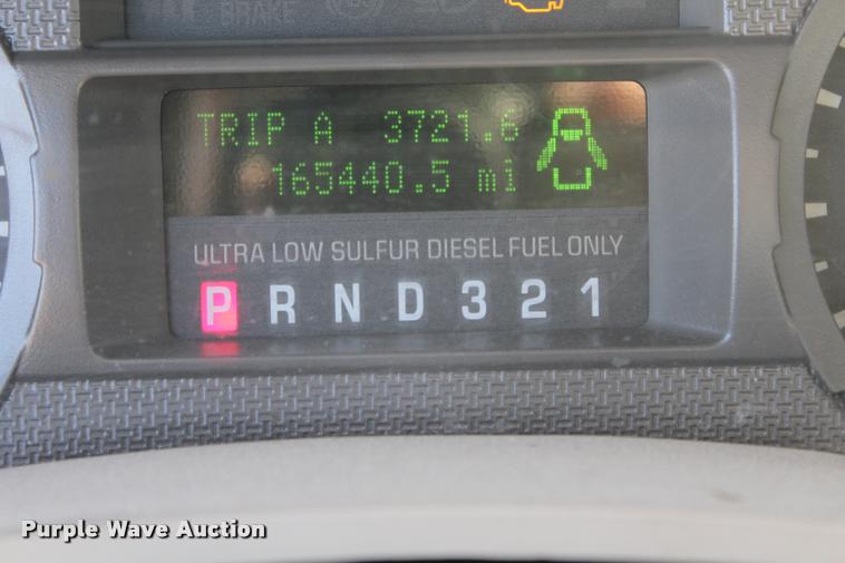 image for item AQ9524 2008 Ford F550 Crew Cab truck cab and chassis