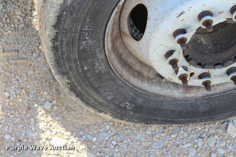 image for item AQ9524 2008 Ford F550 Crew Cab truck cab and chassis