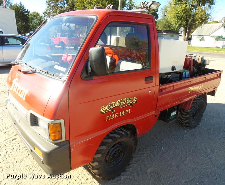 image for item AS9505 1992 Daihatsu HiJet utility vehicle