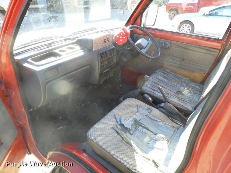 image for item AS9505 1992 Daihatsu HiJet utility vehicle