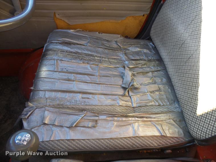 image for item AS9505 1992 Daihatsu HiJet utility vehicle