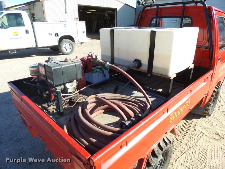 image for item AS9505 1992 Daihatsu HiJet utility vehicle