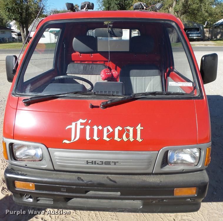 image for item AS9505 1992 Daihatsu HiJet utility vehicle