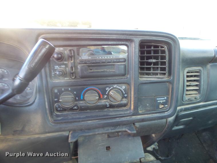 image for item AS9506 1999 GMC Sierra 1500 pickup truck