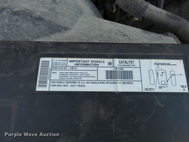 image for item AS9506 1999 GMC Sierra 1500 pickup truck