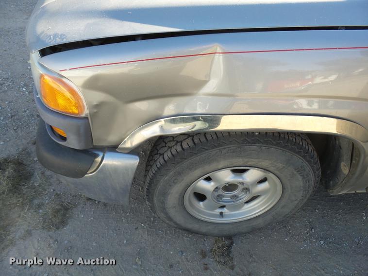 image for item AS9506 1999 GMC Sierra 1500 pickup truck