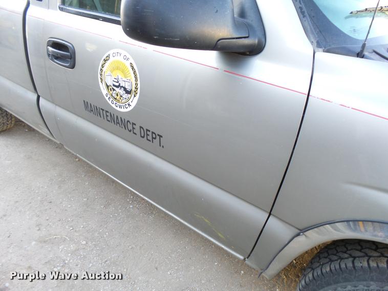 image for item AS9506 1999 GMC Sierra 1500 pickup truck