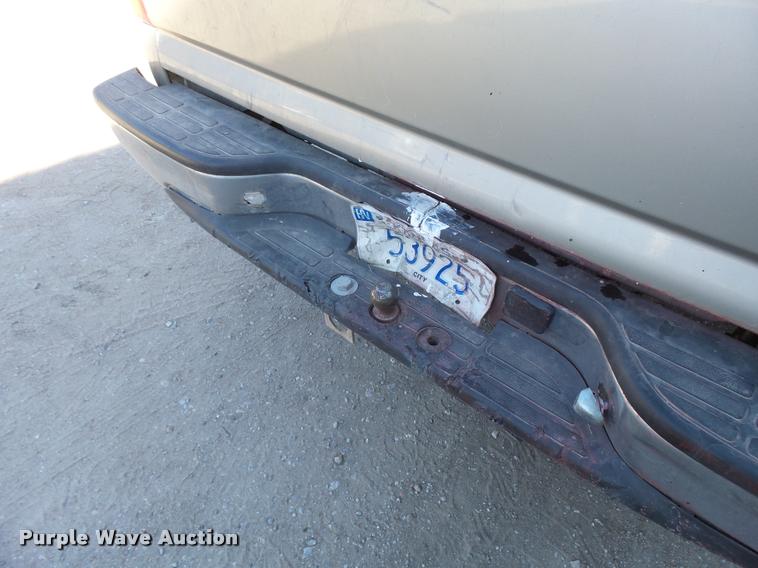 image for item AS9506 1999 GMC Sierra 1500 pickup truck