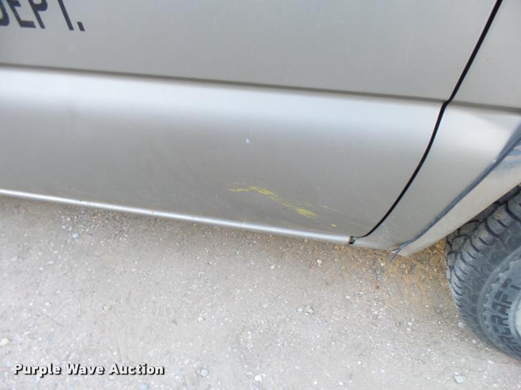 image for item AS9506 1999 GMC Sierra 1500 pickup truck