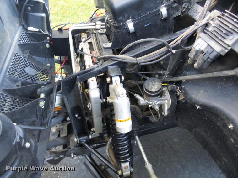 image for item AV9846 2013 Yamaha Rhino 700 Special Edition utility vehicle