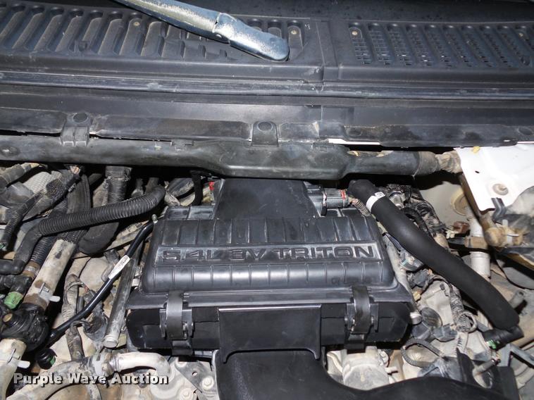 image for item AX9058 2006 Ford F250 Super Duty SuperCab pickup truck