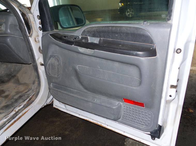 image for item AX9058 2006 Ford F250 Super Duty SuperCab pickup truck