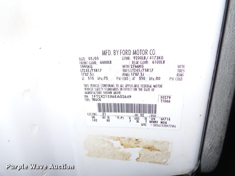 image for item AX9058 2006 Ford F250 Super Duty SuperCab pickup truck