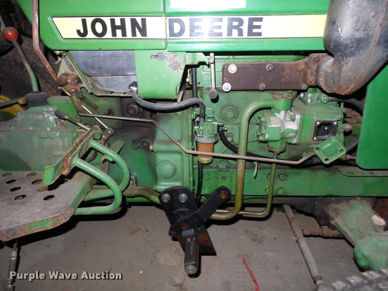 image for item AX9101 John Deere 750 MFWD tractor