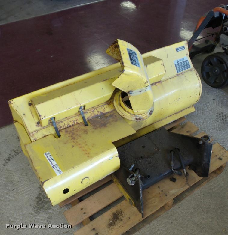 image for item AX9132 Lawn and garden equipment