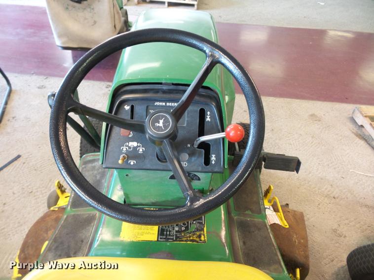 image for item AX9134 John Deere 322 lawn mower