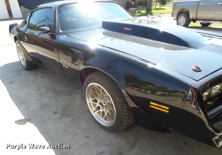image for item BU9760 1980 Pontiac Firebird