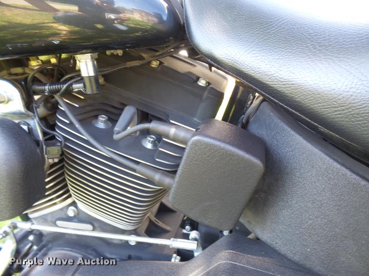 image for item BU9761 2005 Harley Davidson 1450 Softail Night Train motorcycle