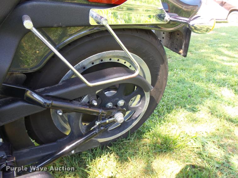 image for item BU9761 2005 Harley Davidson 1450 Softail Night Train motorcycle