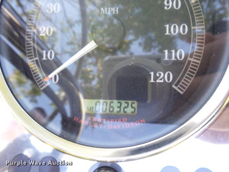 image for item BU9761 2005 Harley Davidson 1450 Softail Night Train motorcycle