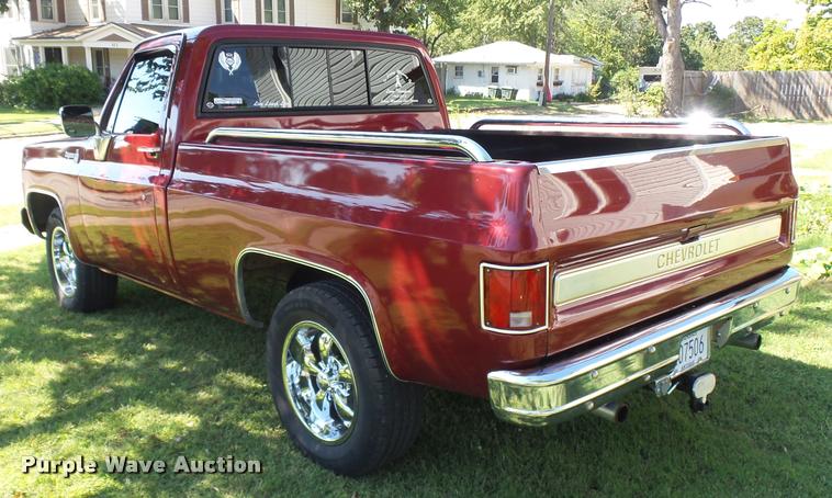 image for item BU9762 1977 Chevrolet Cheyenne 10 pickup truck