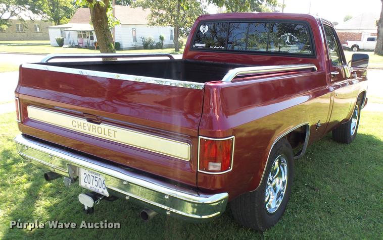 image for item BU9762 1977 Chevrolet Cheyenne 10 pickup truck