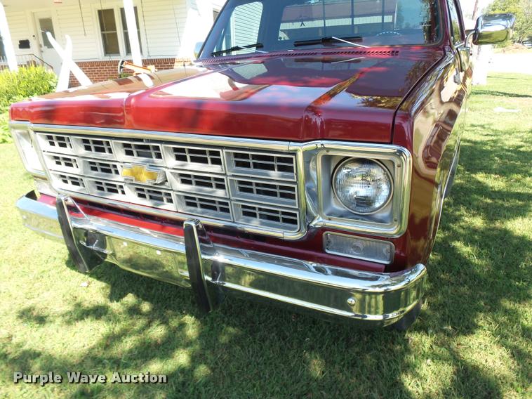 image for item BU9762 1977 Chevrolet Cheyenne 10 pickup truck
