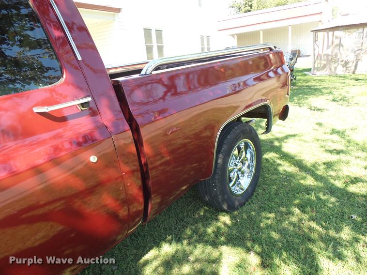 image for item BU9762 1977 Chevrolet Cheyenne 10 pickup truck