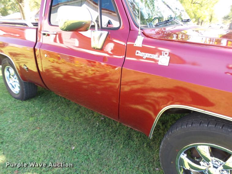 image for item BU9762 1977 Chevrolet Cheyenne 10 pickup truck
