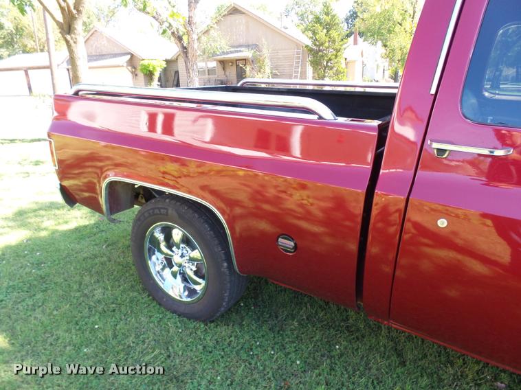 image for item BU9762 1977 Chevrolet Cheyenne 10 pickup truck